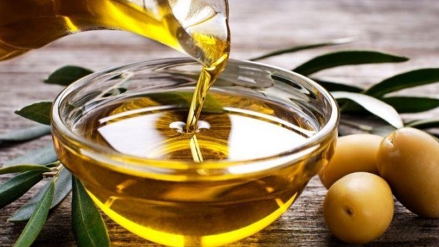 olive oil | foods for elderly people