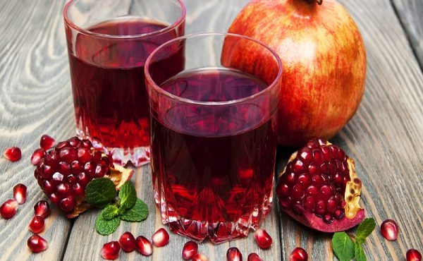 Pomegranate Juice | foods rich in Vitamin K