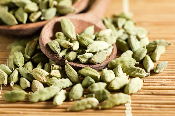 Cardamom | healthy herbs for winters